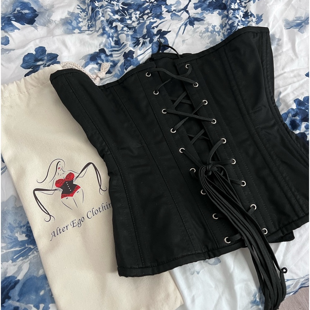Alter Ego Corset